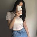 김수지